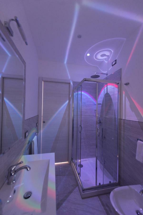 Versilia Residence Λίντο ντι Καμαϊόρε Εξωτερικό φωτογραφία